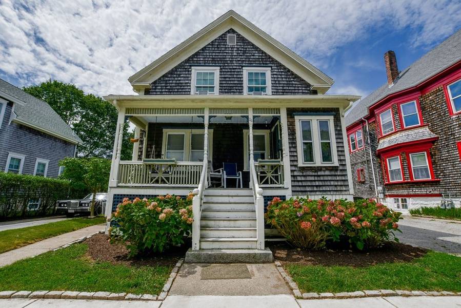 24 Green Street, Fairhaven, MA 02719