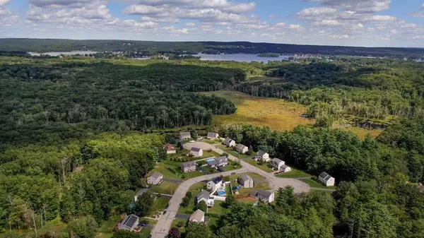 Webster, MA 01570,19 Malden Drive
