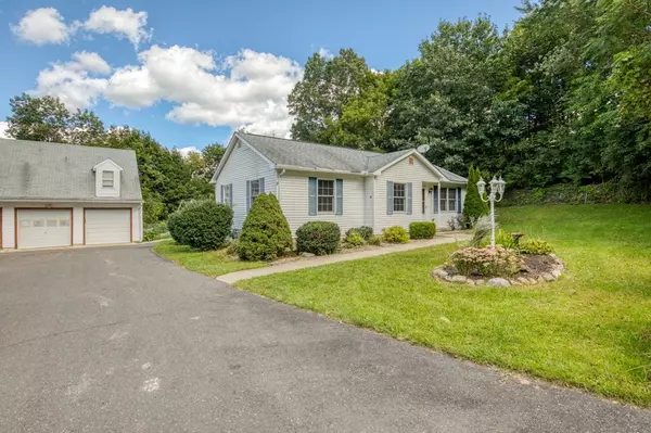 Agawam, MA 01001,14 Valley St