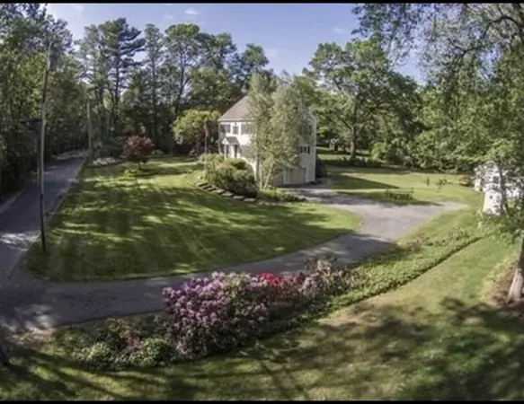 West Newbury, MA 01985,19 River Rd