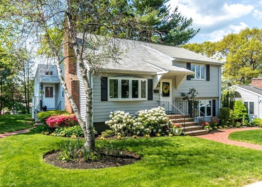 87 Kingston Road, Waltham, MA 02451