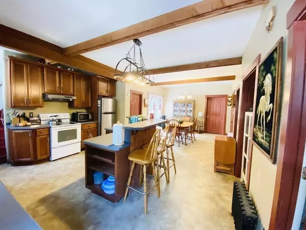 Spencer, MA 01562,54 Cherry St