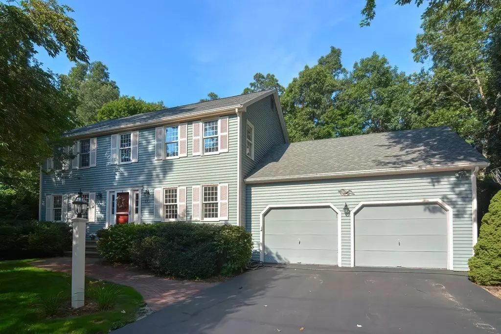 North Attleboro, MA 02763,82 Achilles Way