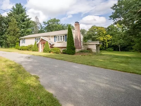 781 Pleasant St, Hanson, MA 02341