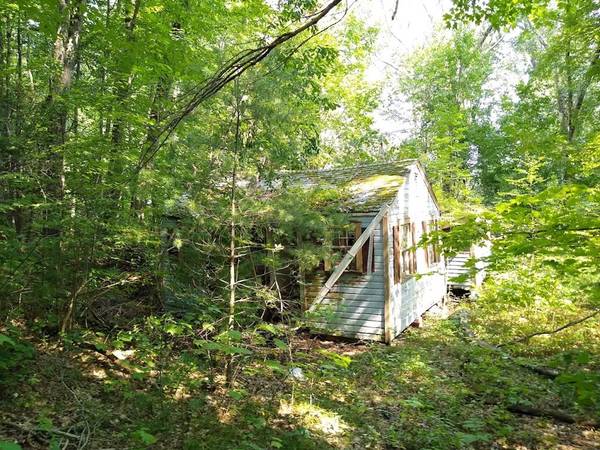 53 Halfway Ln Lot 589, Holland, MA 01521