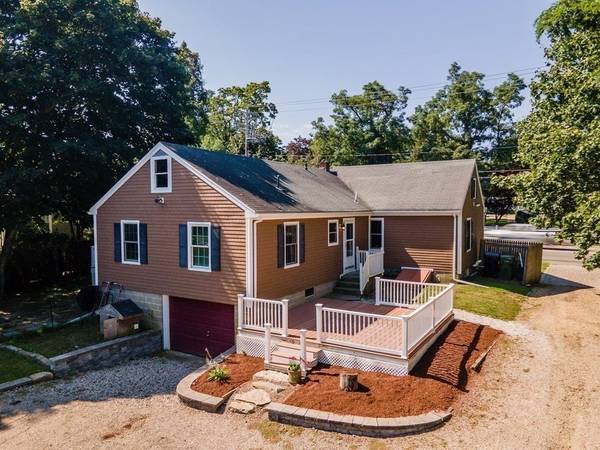 453 Front Street, Marion, MA 02738