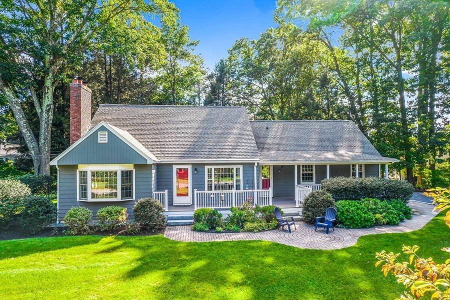 29 Karlton Circle, Andover, MA 01810