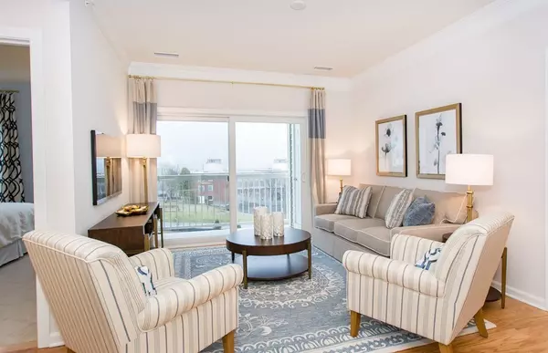 Walpole, MA 02081,3410 Pennington Drive #3410