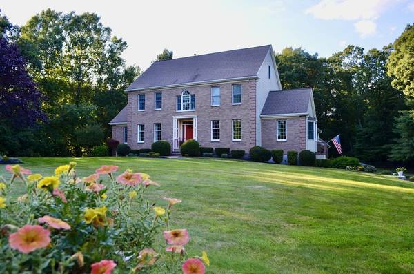 22 Old Haswell Park Rd, Middleton, MA 01949