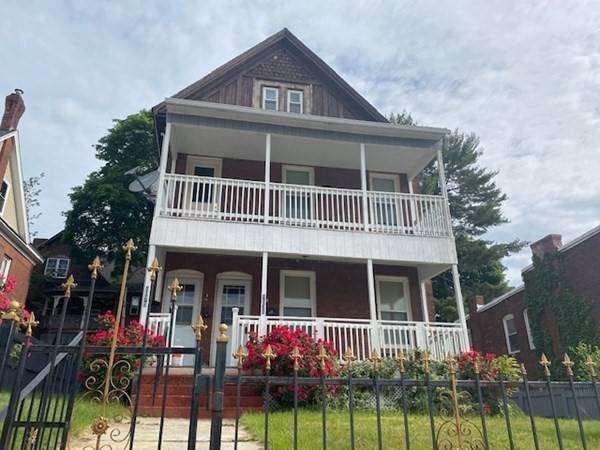 1071-1073 Dwight St, Holyoke, MA 01040