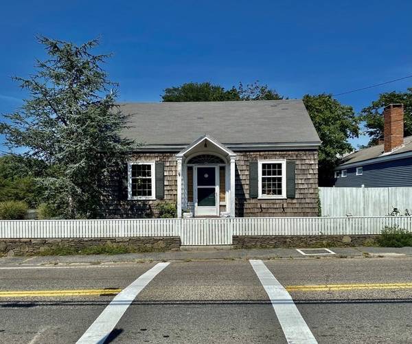 272 Main Street, Dennis, MA 02670