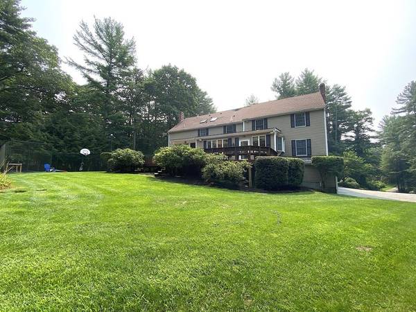 North Andover, MA 01845,110 Laconia Cir