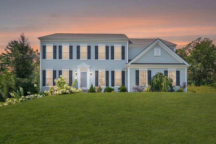 105 Warren Drive, Wrentham, MA 02093