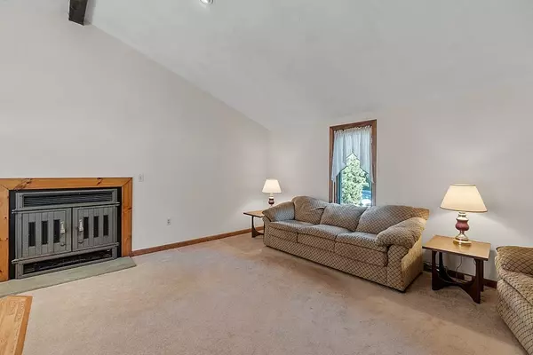 Townsend, MA 01469,3 Libra Ln
