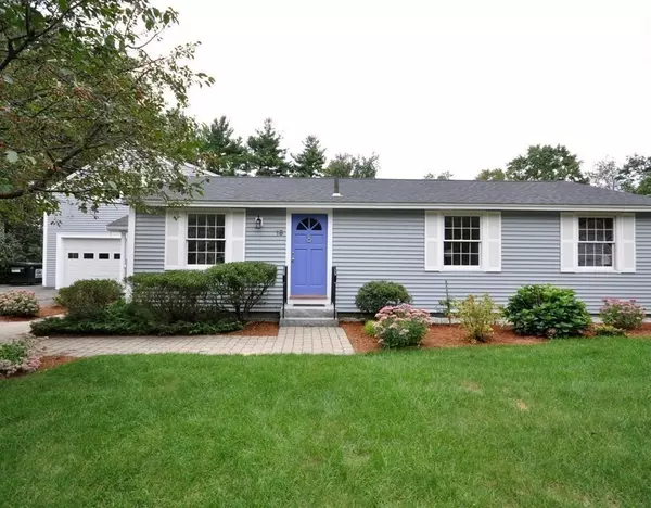 15 Matawanakee Trl, Littleton, MA 01460