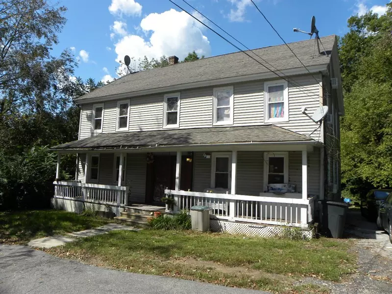 994-996 Stafford St, Leicester, MA 01542