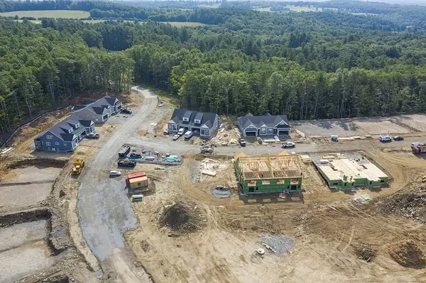 Berlin, MA 01503,14 Campbell Rd #39