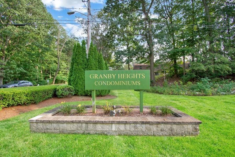 4 Granby Hts #4, Granby, MA 01033