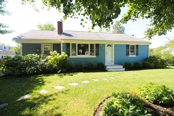 38 Glen Road, Barnstable, MA 02601