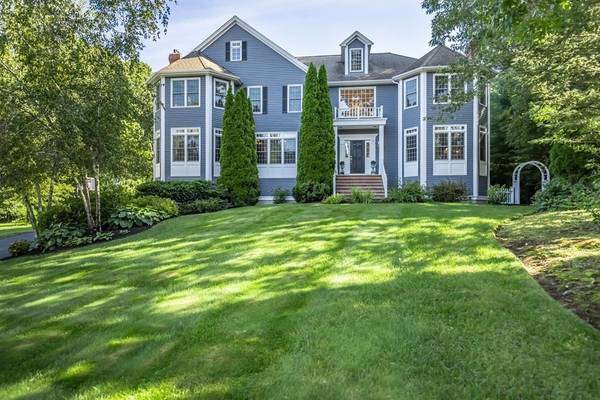 17 Chongris Circle, Andover, MA 01810