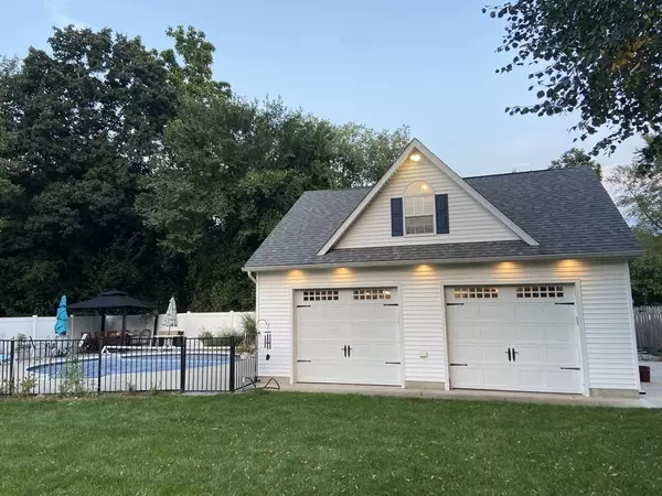 Springfield, MA 01119,15 Fenway Drive
