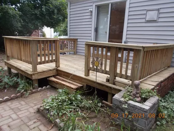 Springfield, MA 01119,18 Redden St