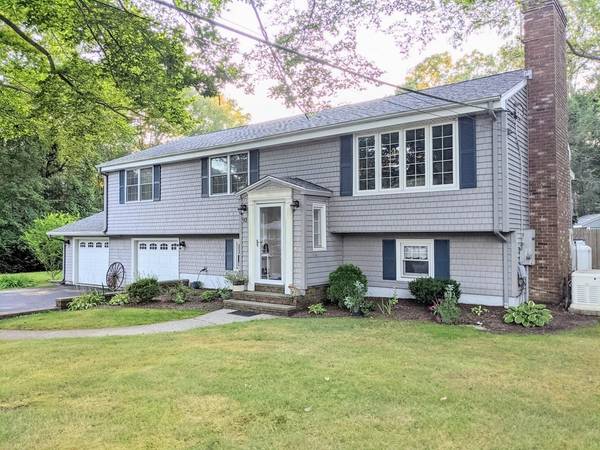 93 Robert Street, Westport, MA 02790