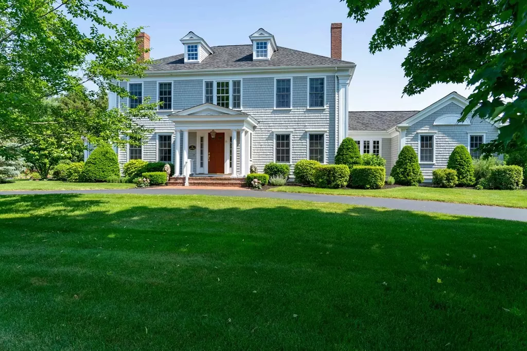 Hingham, MA 02043,35 Maryknoll Dr