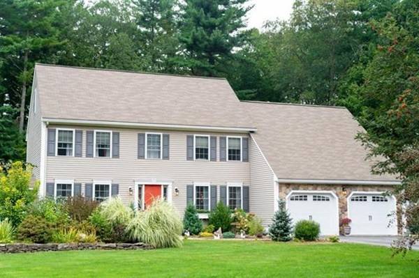 6 Windsor Court, Plaistow, NH 03865