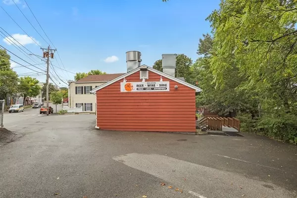 Salem, MA 01970,293 Jefferson Ave