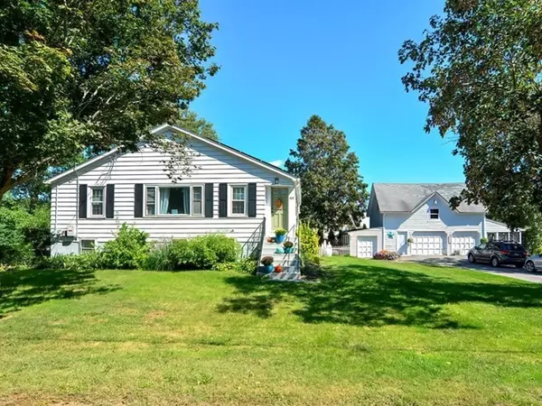400 Warren Ave, Seekonk, MA 02771