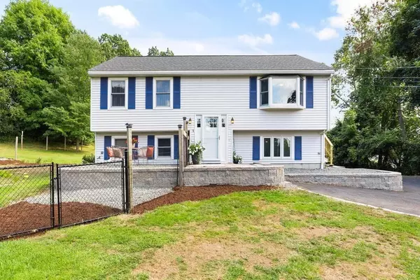 5 N Martin Road, Amesbury, MA 01913