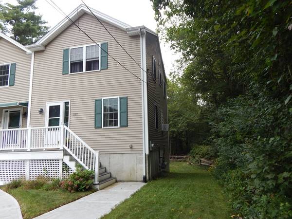 1589 Braley Rd #1589, New Bedford, MA 02745