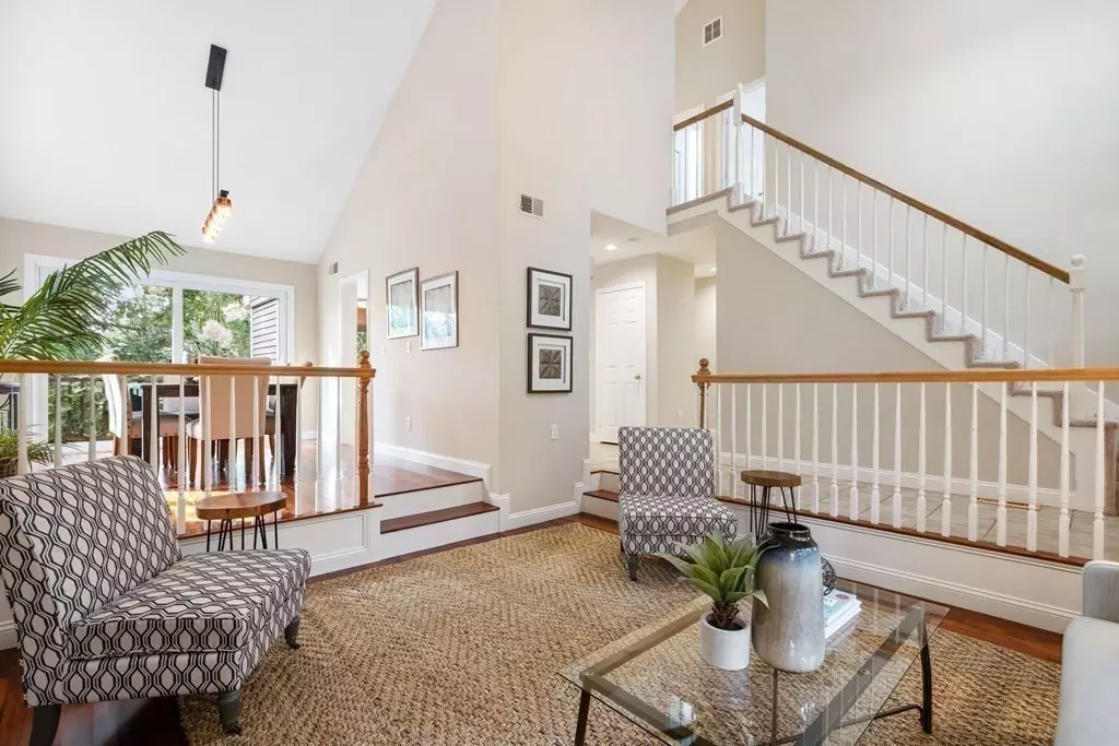 Waltham, MA 02452,66 Bishops Forest Drive #66