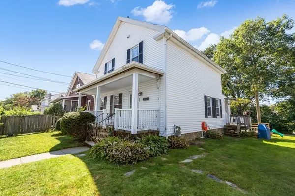 80 Myrtle Ave, Webster, MA 01570