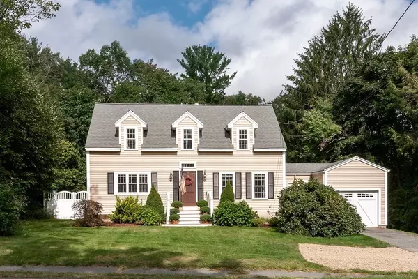 99 Topsfield Road, Ipswich, MA 01938