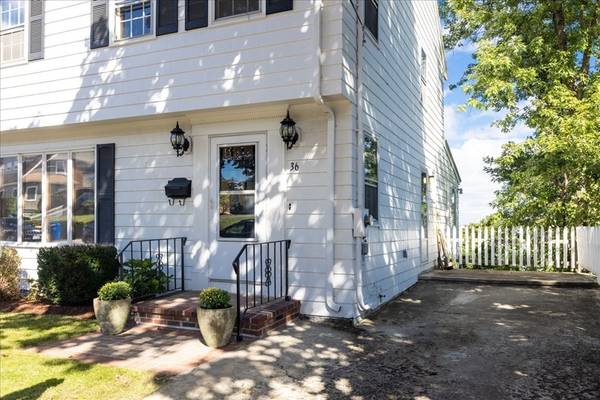 Winthrop, MA 02152,36 Cliff Av