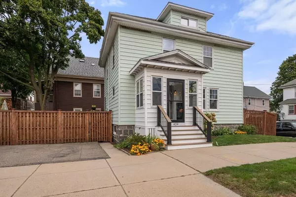 424 Gallivan Blvd, Boston, MA 02124