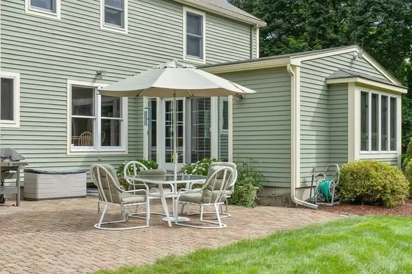Topsfield, MA 01983,7 Dover Hill Rd.