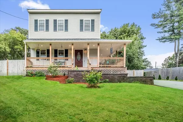 85 Nadeau Dr, Wrentham, MA 02093