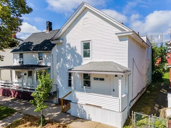 63 Pine St, Holyoke, MA 01040