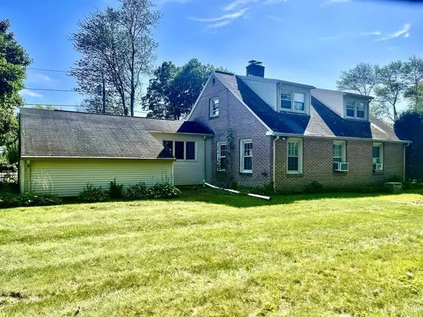 Agawam, MA 01001,70 Lealand Ave