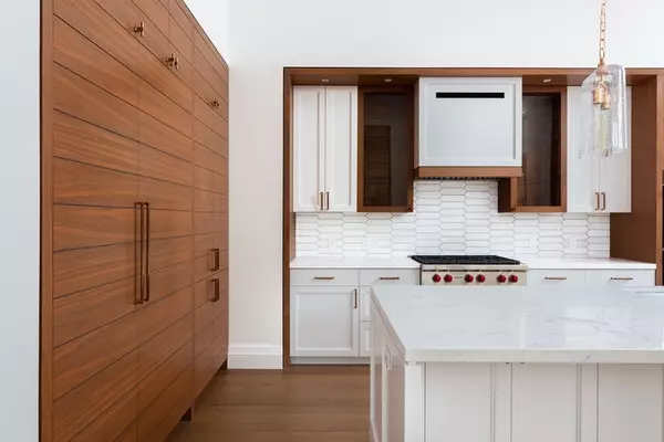 45 Temple Street #503, Boston, MA 02114