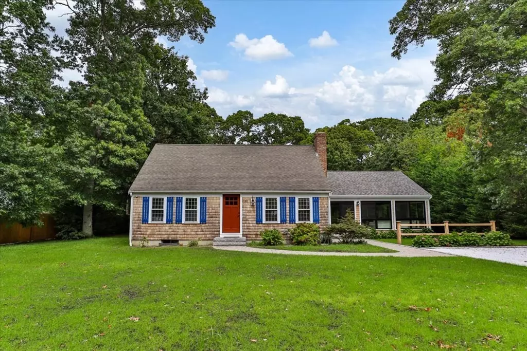 Dennis, MA 02638,82 Wild Hunter Rd.