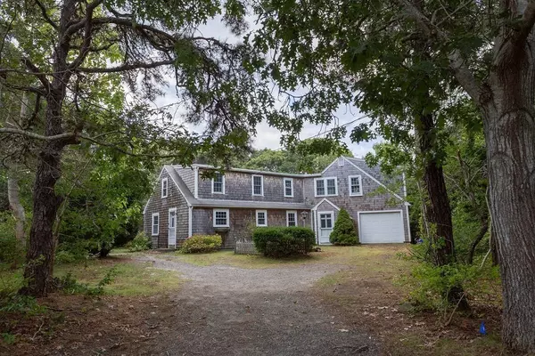 64 Grandfathers Ln, Brewster, MA 02631