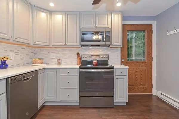 Charlton, MA 01507,12 Oxbow Rd