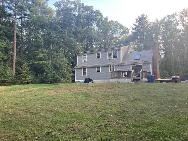 Douglas, MA 01516,40 Perry St
