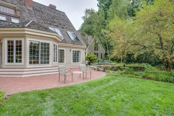 Carlisle, MA 01741,45 Acton St