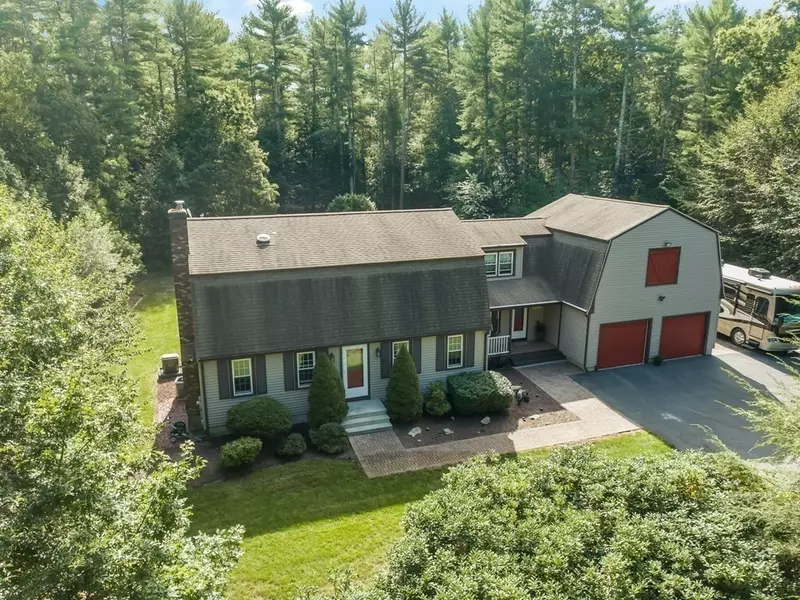 5 Brenrae Drive, Middleboro, MA 02346