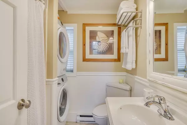 Provincetown, MA 02657,4 Old Colony Way #13